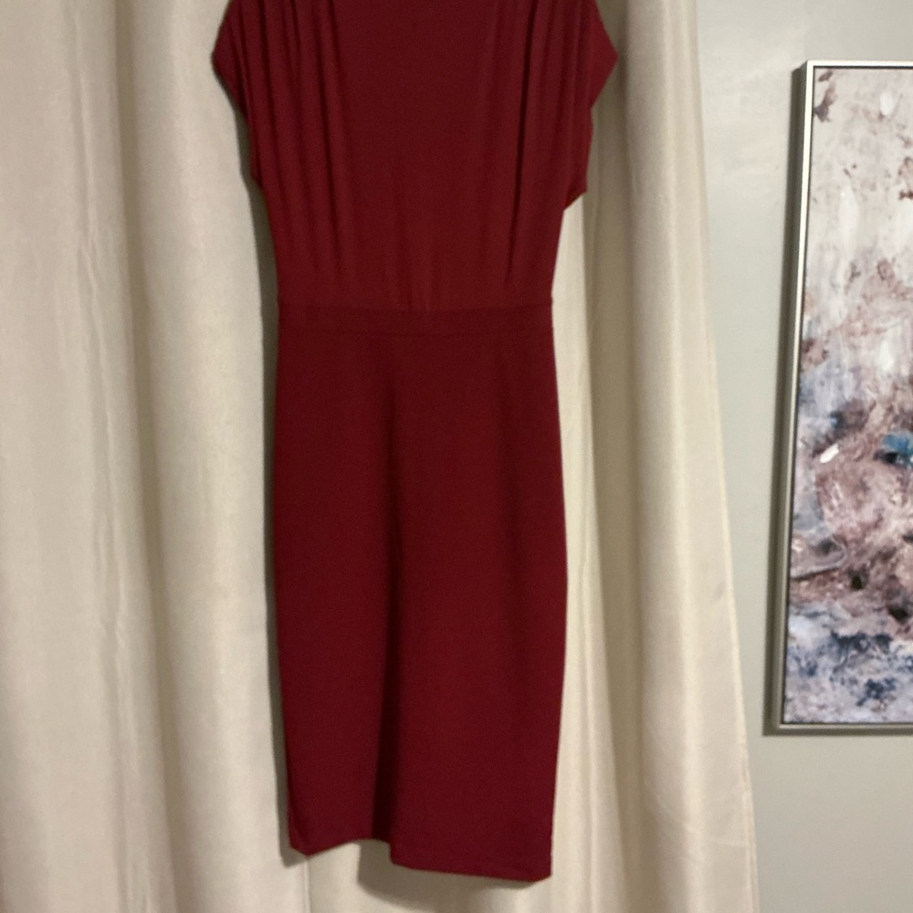 Express dress for work or play. Size small